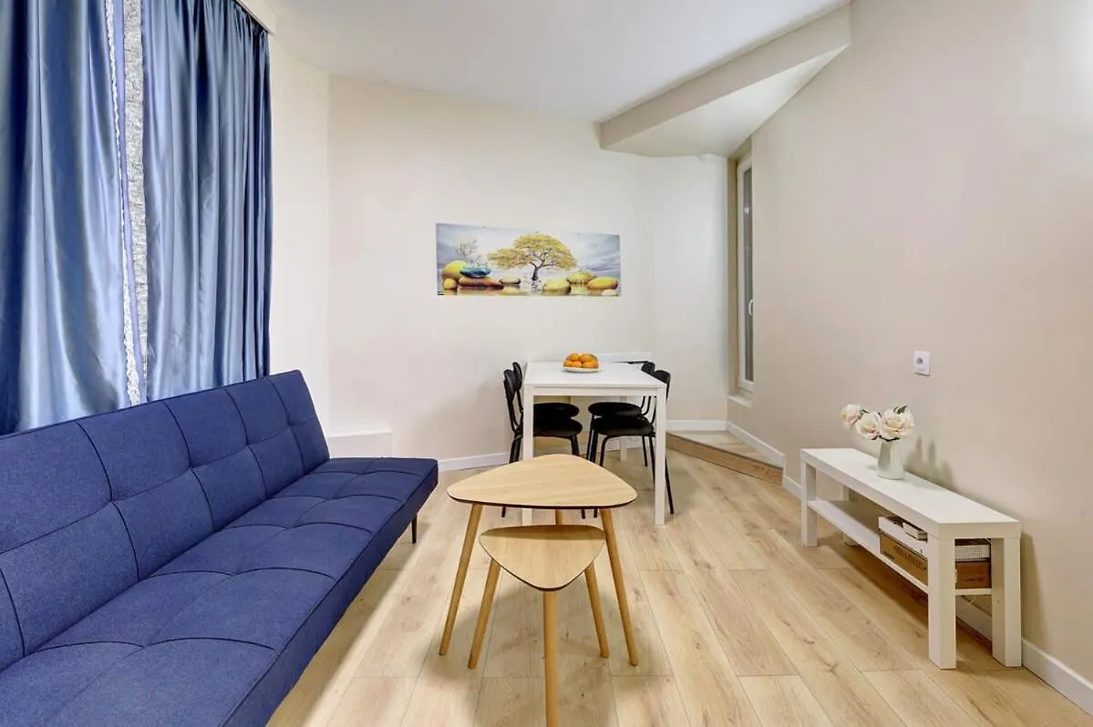108-Cozy Apartment In Republique Paris
