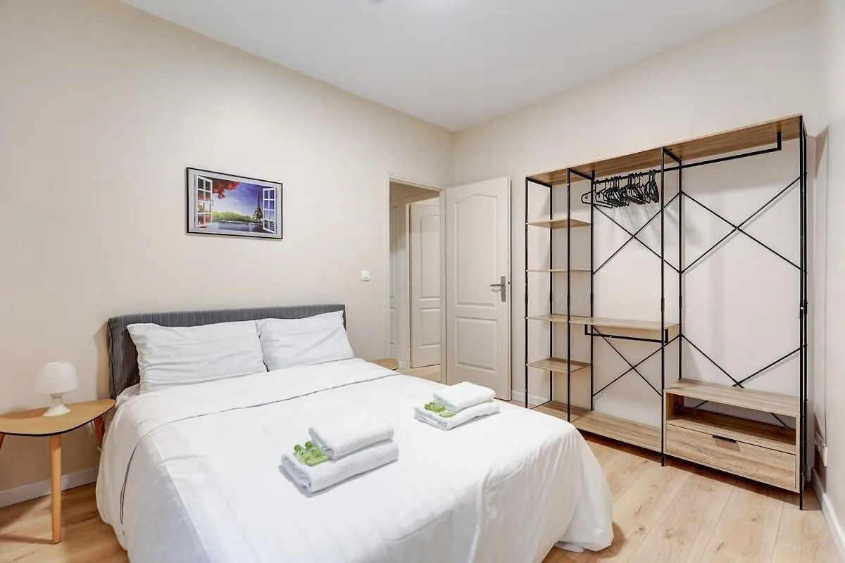 108-Cozy Apartment In Republique Paris 0*,  France